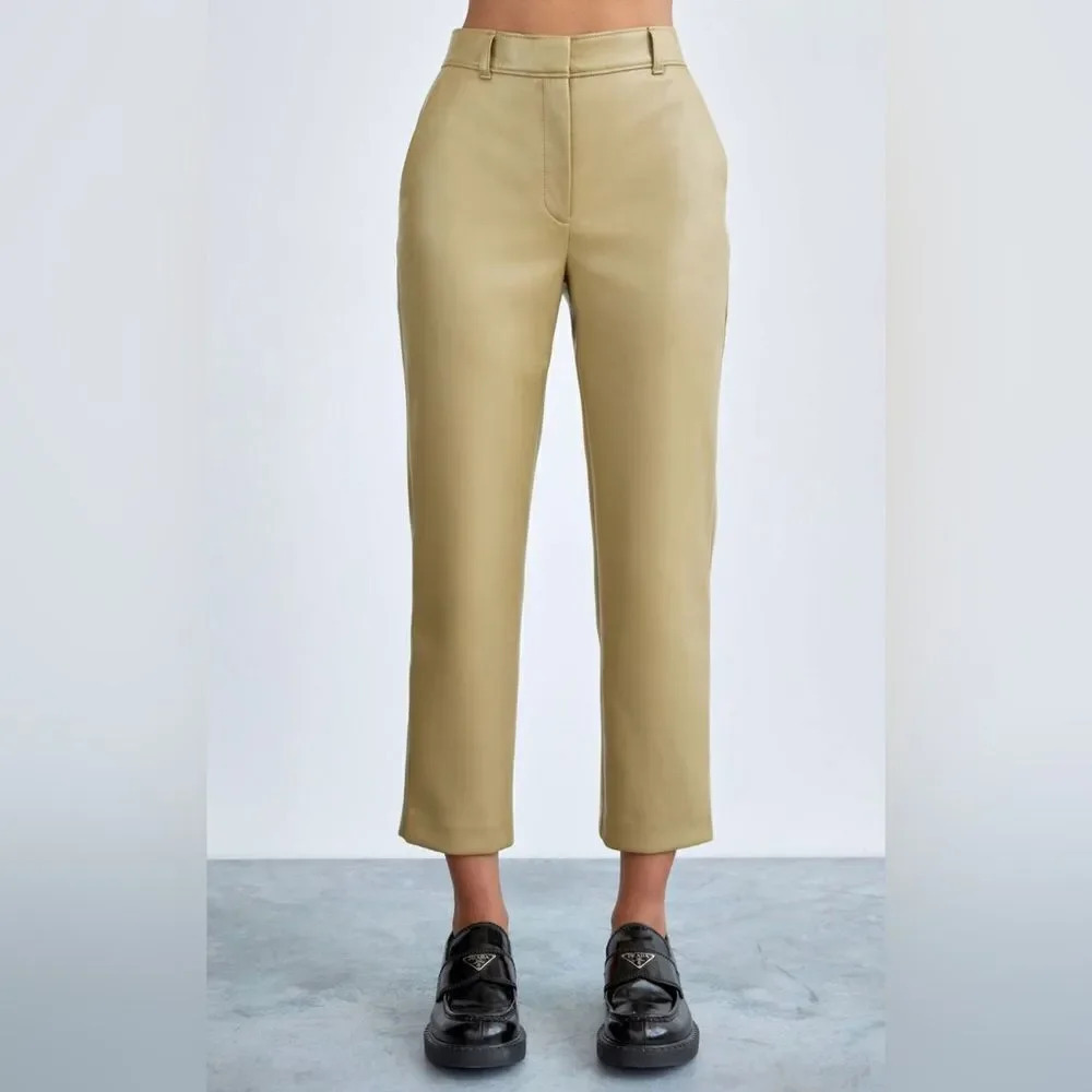 Aritzia Babaton Command Cropped Pant taupe beige